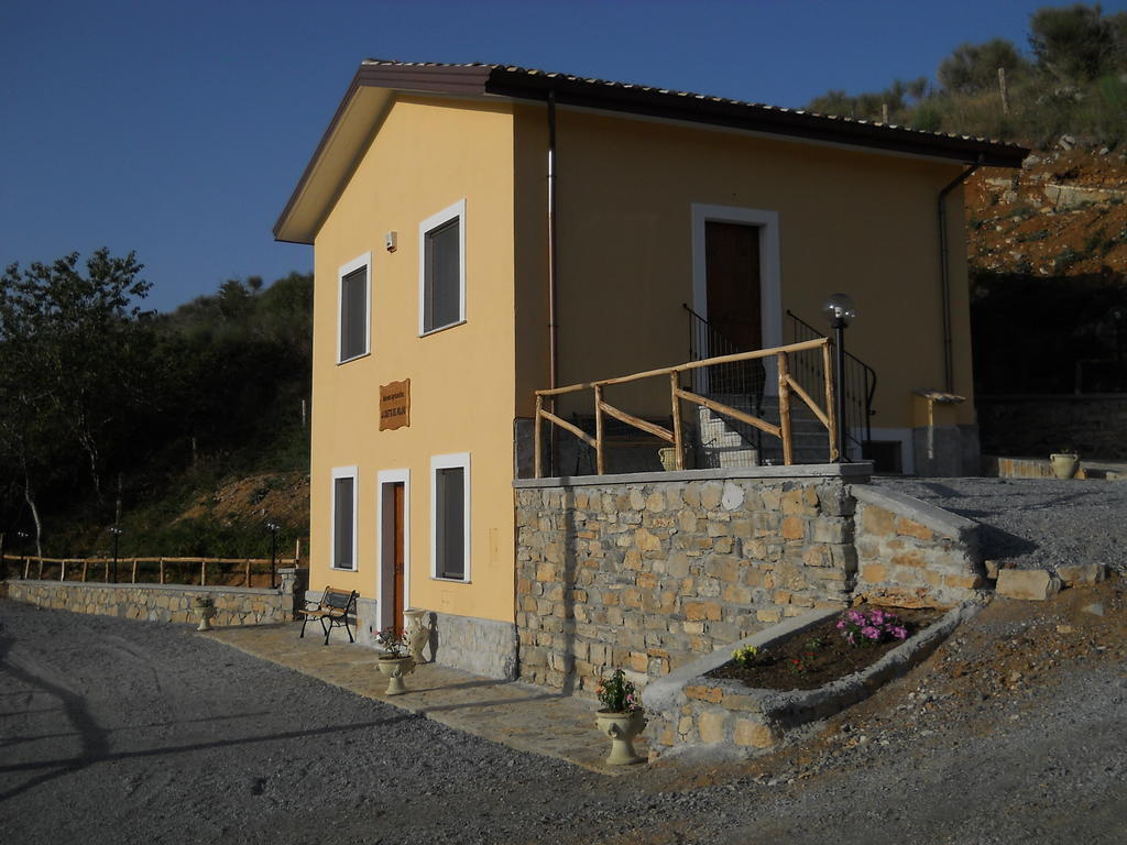 Azienda Agrituristica La Casetta Del Pollino Морманно Экстерьер фото